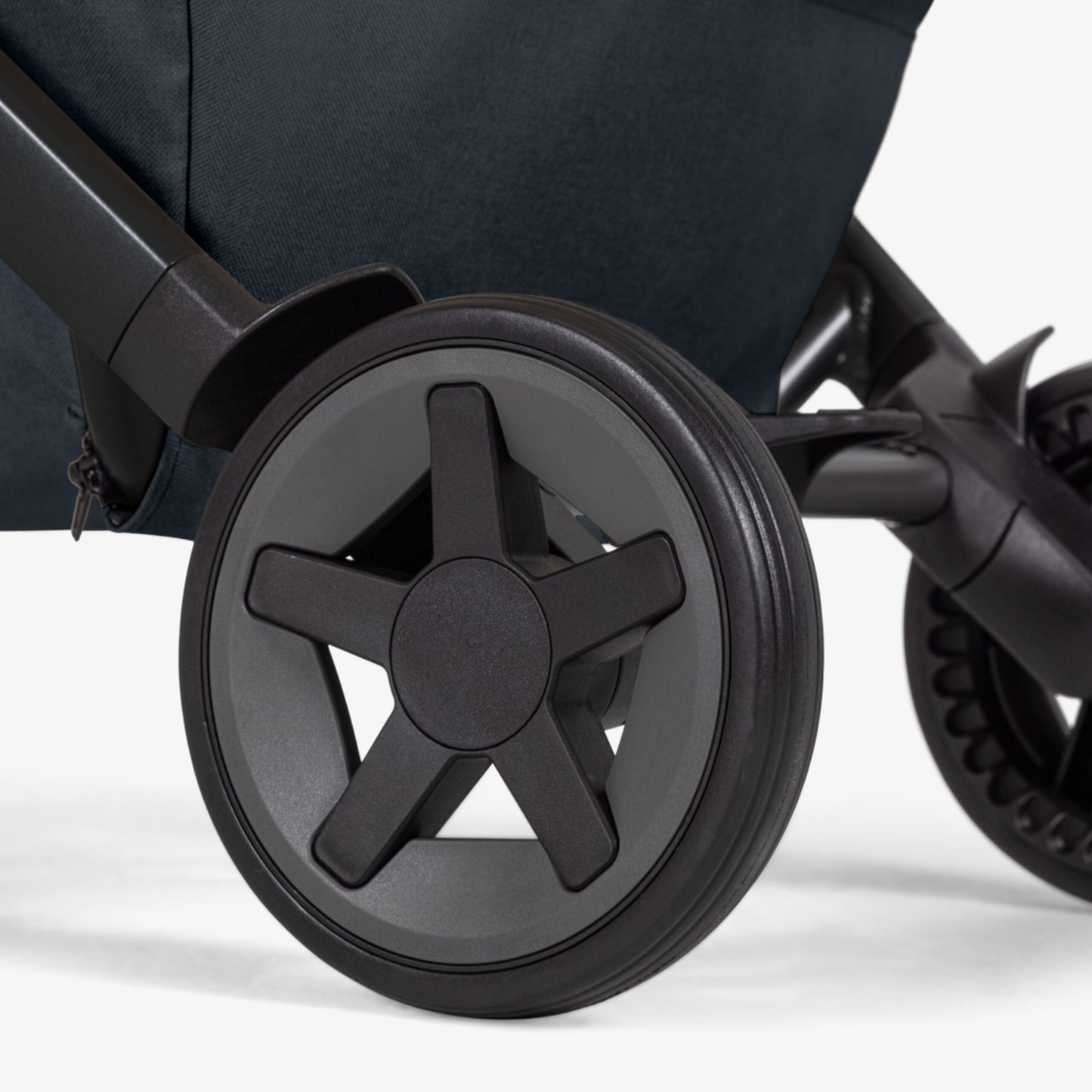 Joolz Aer2 Lightweight Compact Travel Stroller + Foldable Carrycot