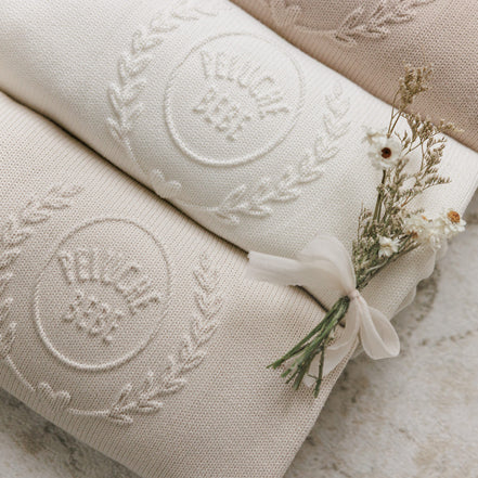 Peluche Embossed Knit Blanket