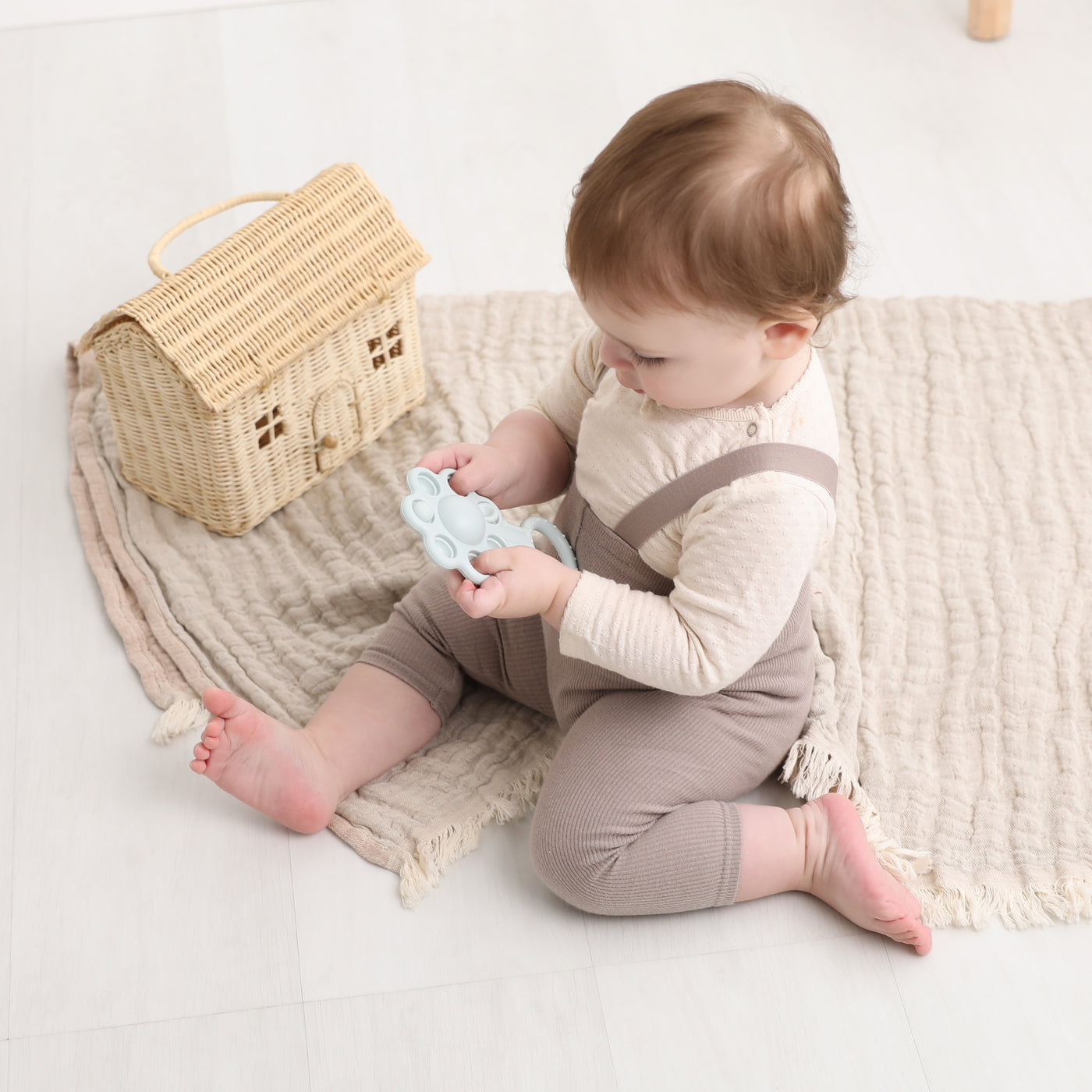 Adora Poppin Flower Rattle