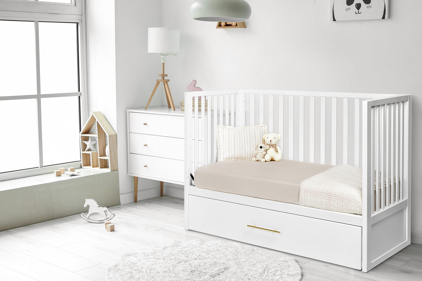 HushCrib 3-in-1 Convertible Crib With Trundle