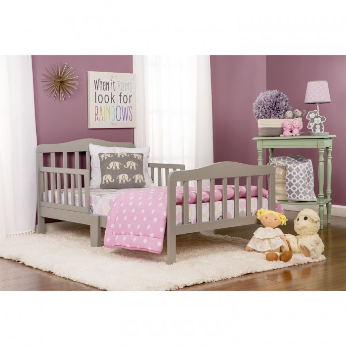 Dream On Me Classic Design Toddler Bed - Mega Babies