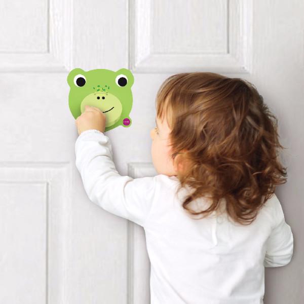 Oribel VertiPlay Wall Toy Door Knocker