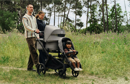 Bugaboo Kangaroo Complete Stroller With Bassinet and Sibling Seat