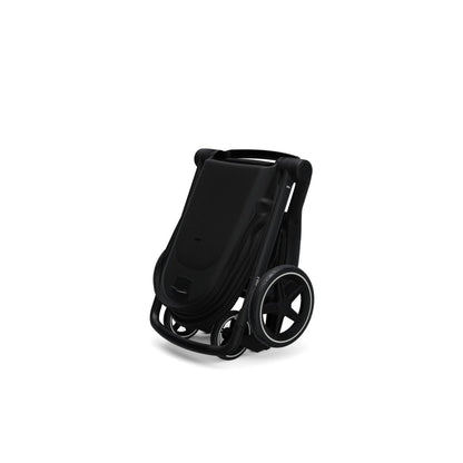 Mega babies' Joolz Hub+ stroller has a simple fold option.