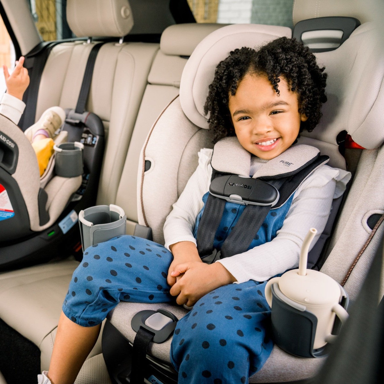 maxi-cosi rotating all-in-one convertible car seat Maxi-Cosi Emme 360° Rotating All-in-One Convertible Car Seat