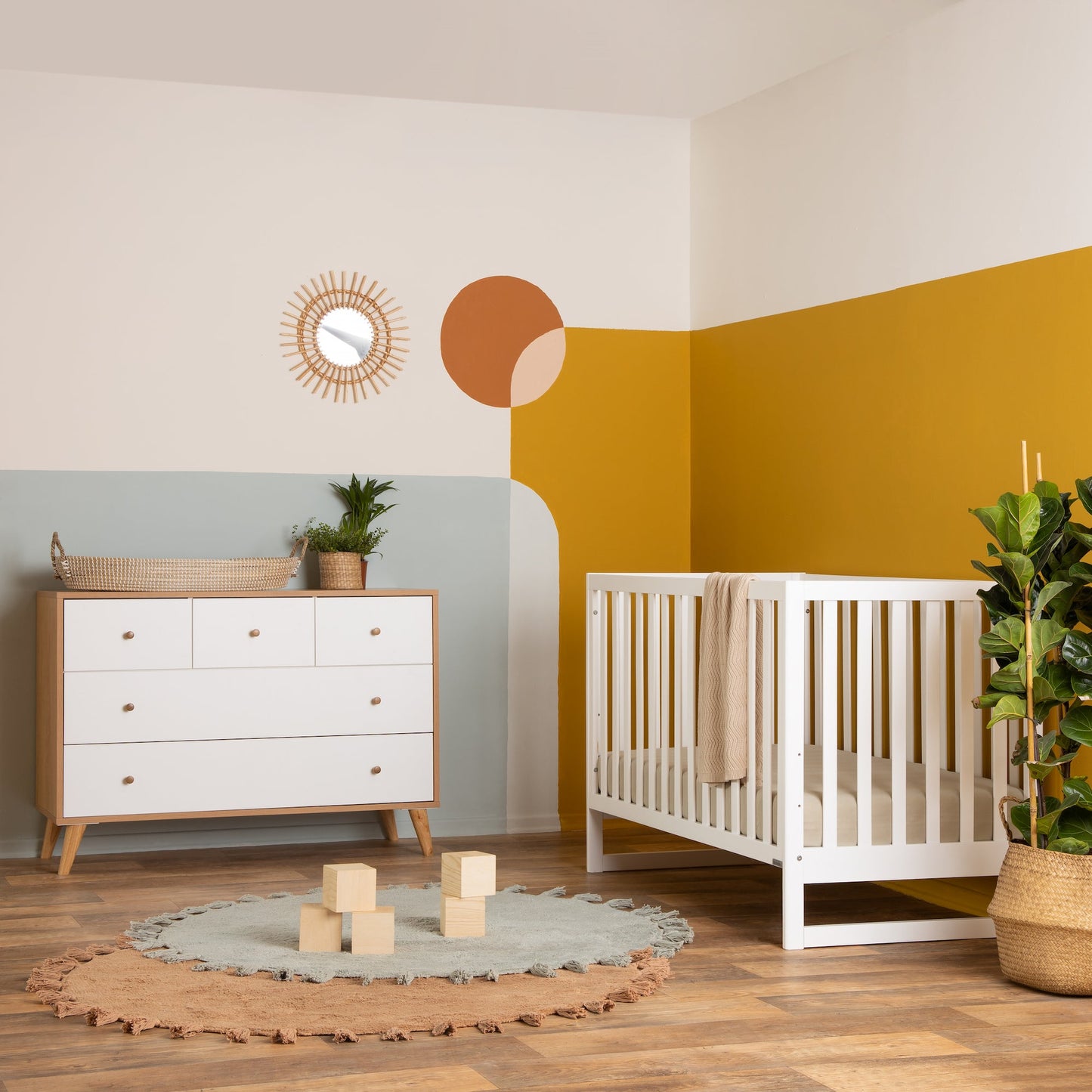 dadada Austin 5-Drawer Dresser