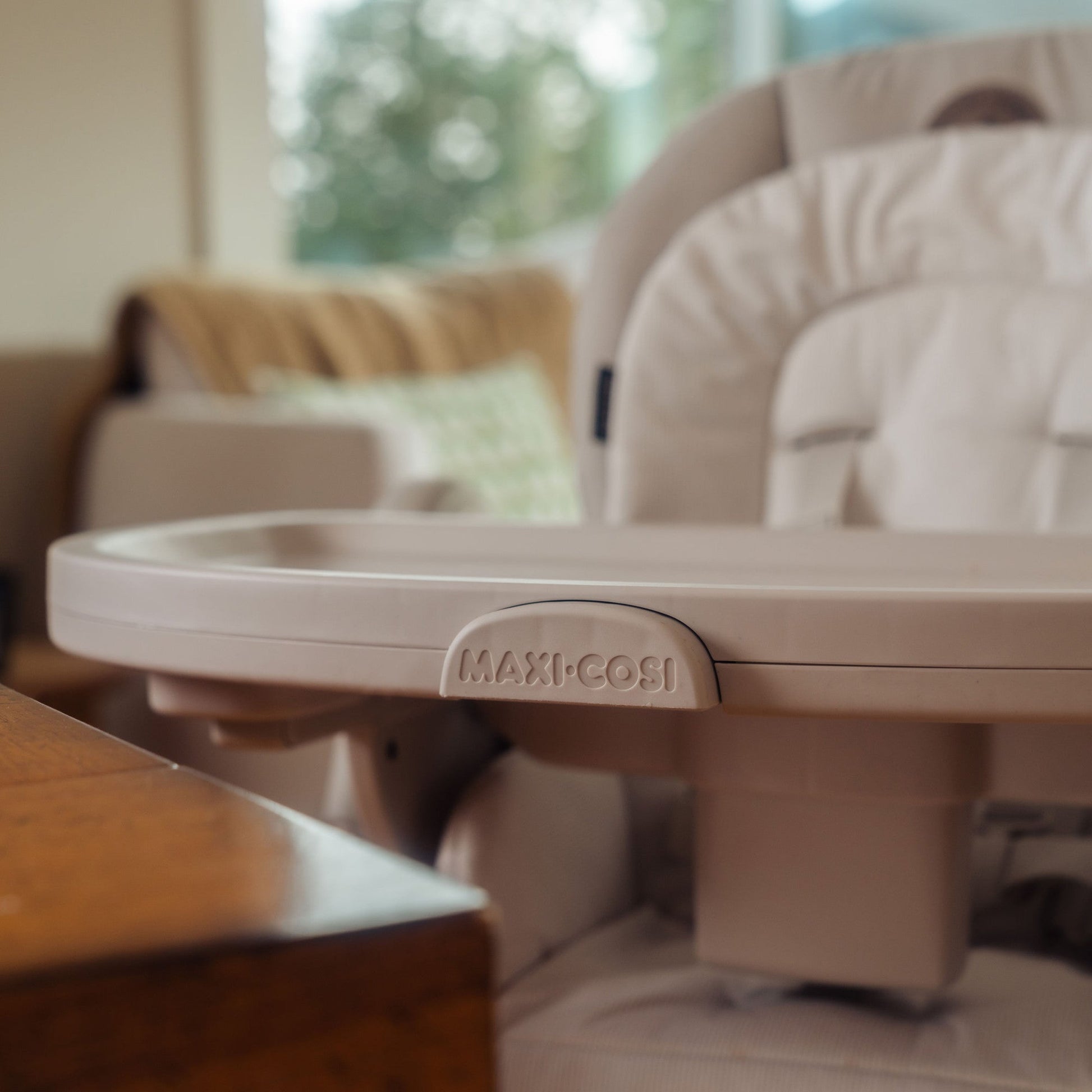 maxi cosi high chair infant insert Maxi Cosi Classic Oat Minla 6-in-1 Adjustable High Chair