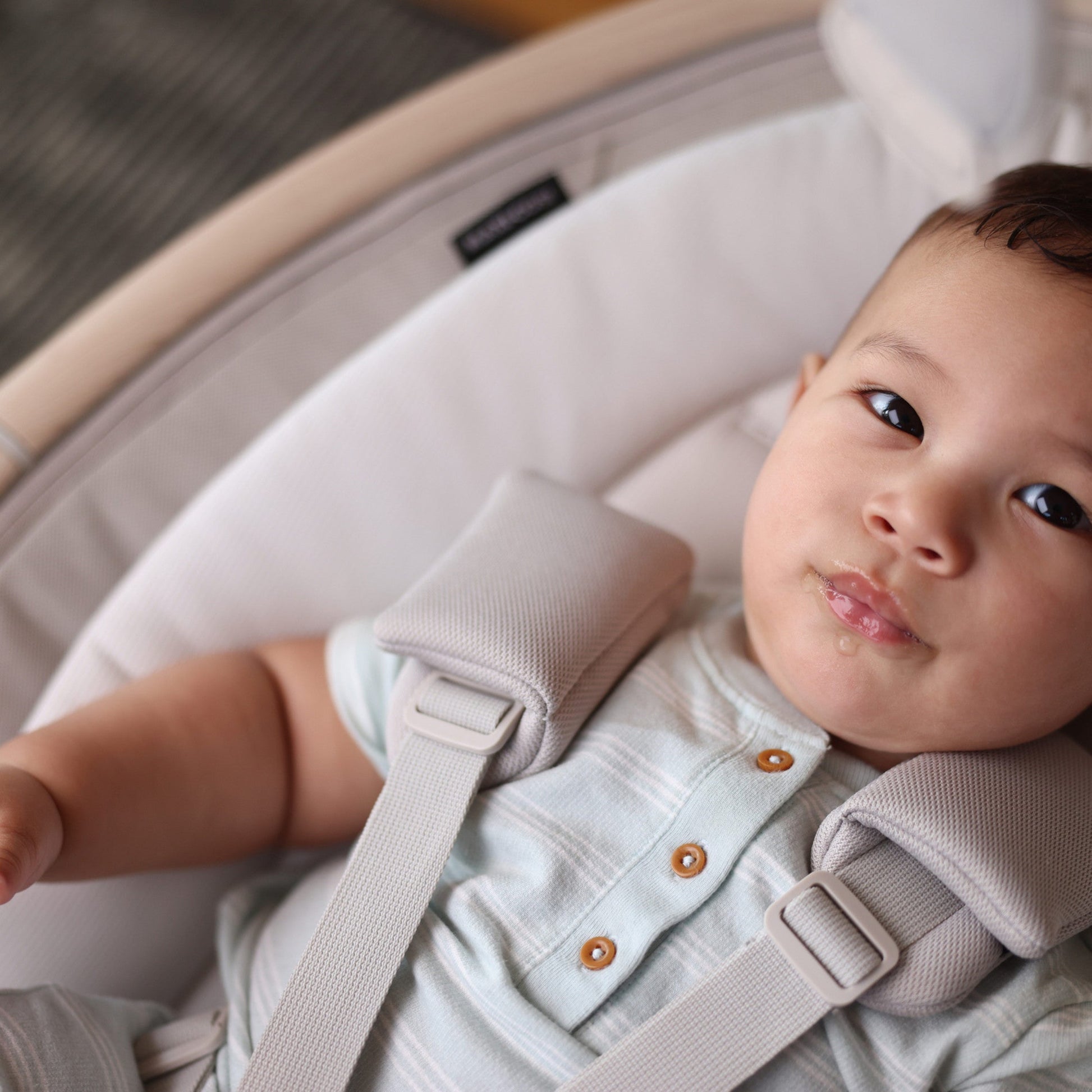 maxi cosi cassia swing oat Maxi-Cosi Cassia Swing – Swaddles Baby