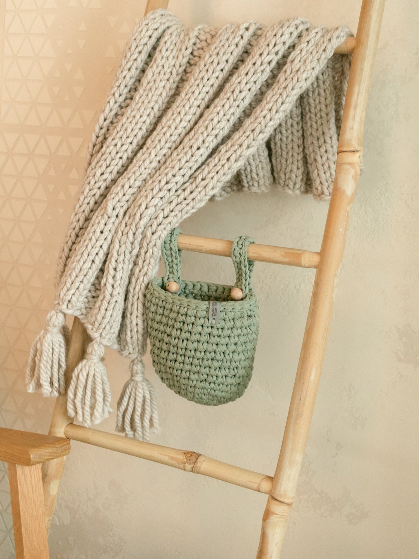 Anzy Home Hanging Basket Crib Pocket Organizer