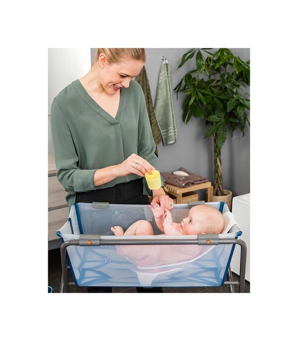 stokke bath seat Stokke Flexi Bath With Heat Sensitive Plug – Swaddles Baby