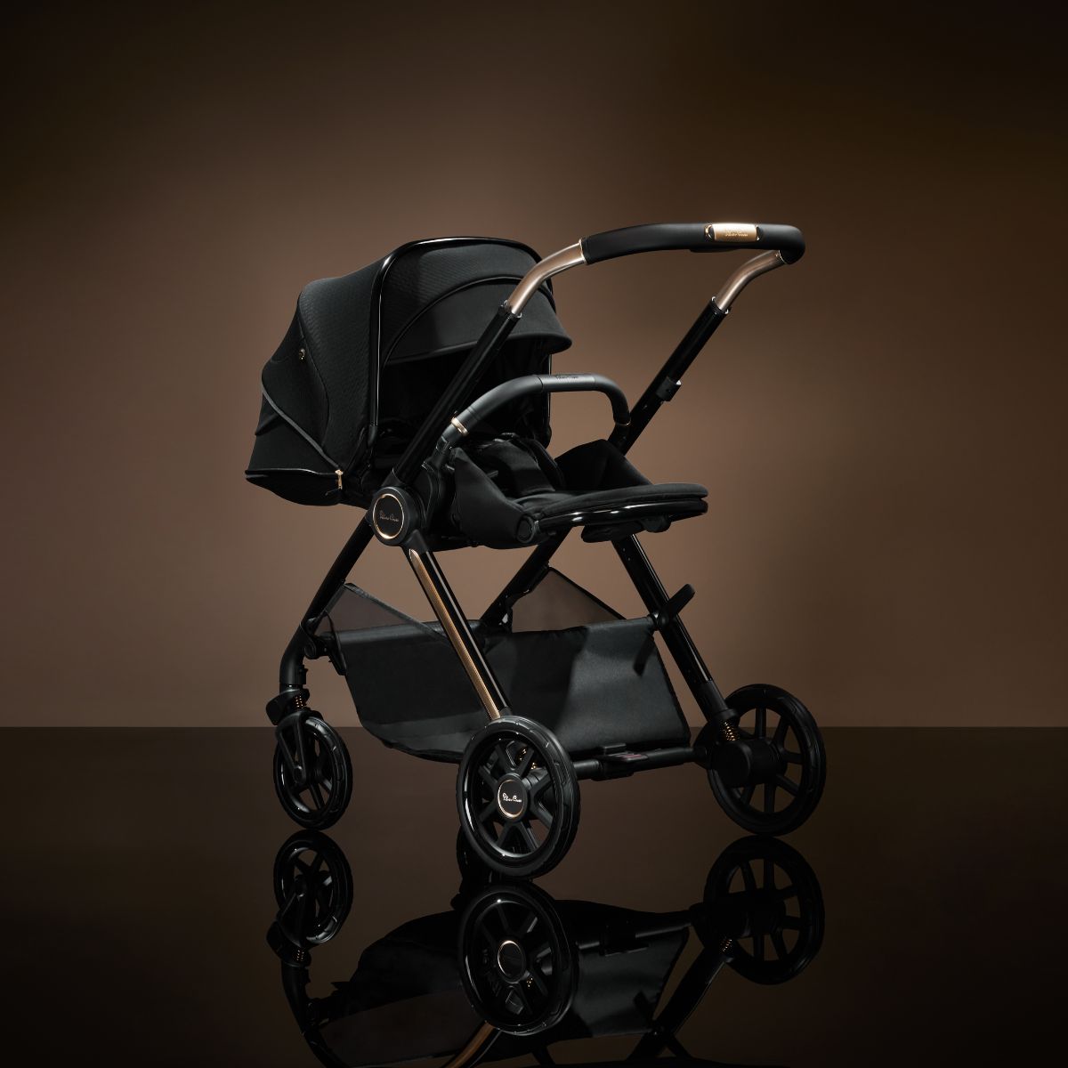 Silver Cross Reef 2 Stroller + Accessory Bundle + Folding Bassinet