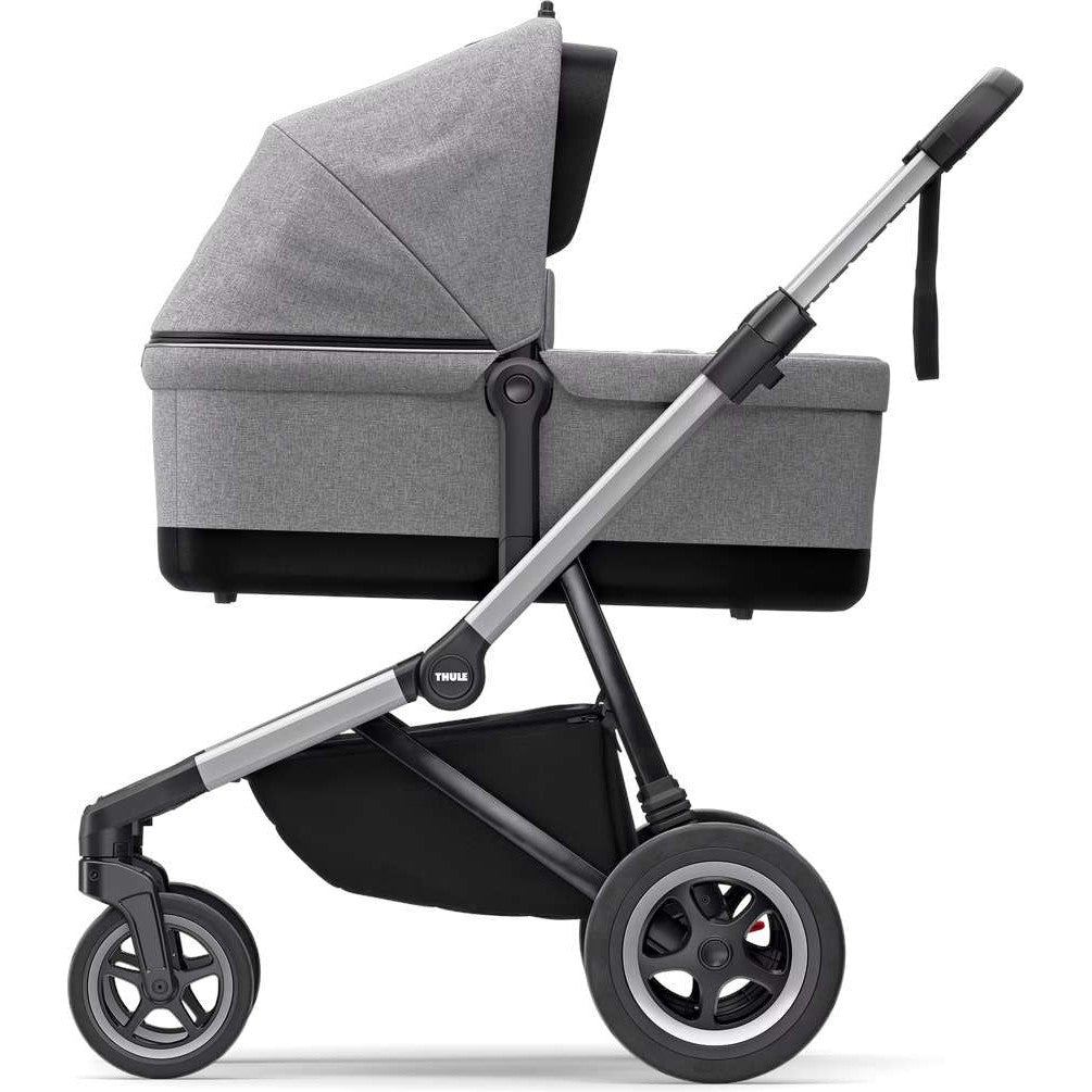 Thule Sleek Stroller – Swaddles Baby1