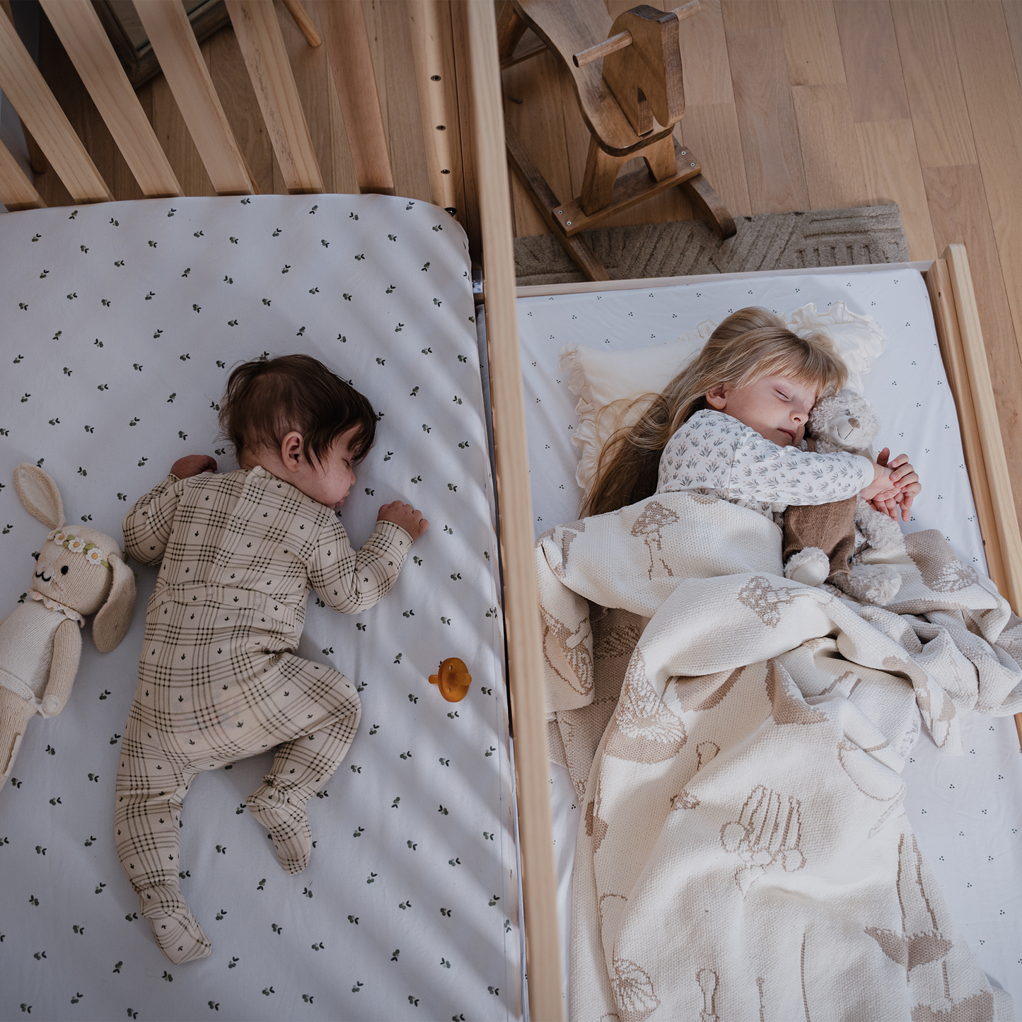 HushCrib Lulla & Lulli 3-in-1 Convertible Crib