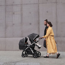 Load image into Gallery viewer, Silver Cross Wave 2022 Stroller
