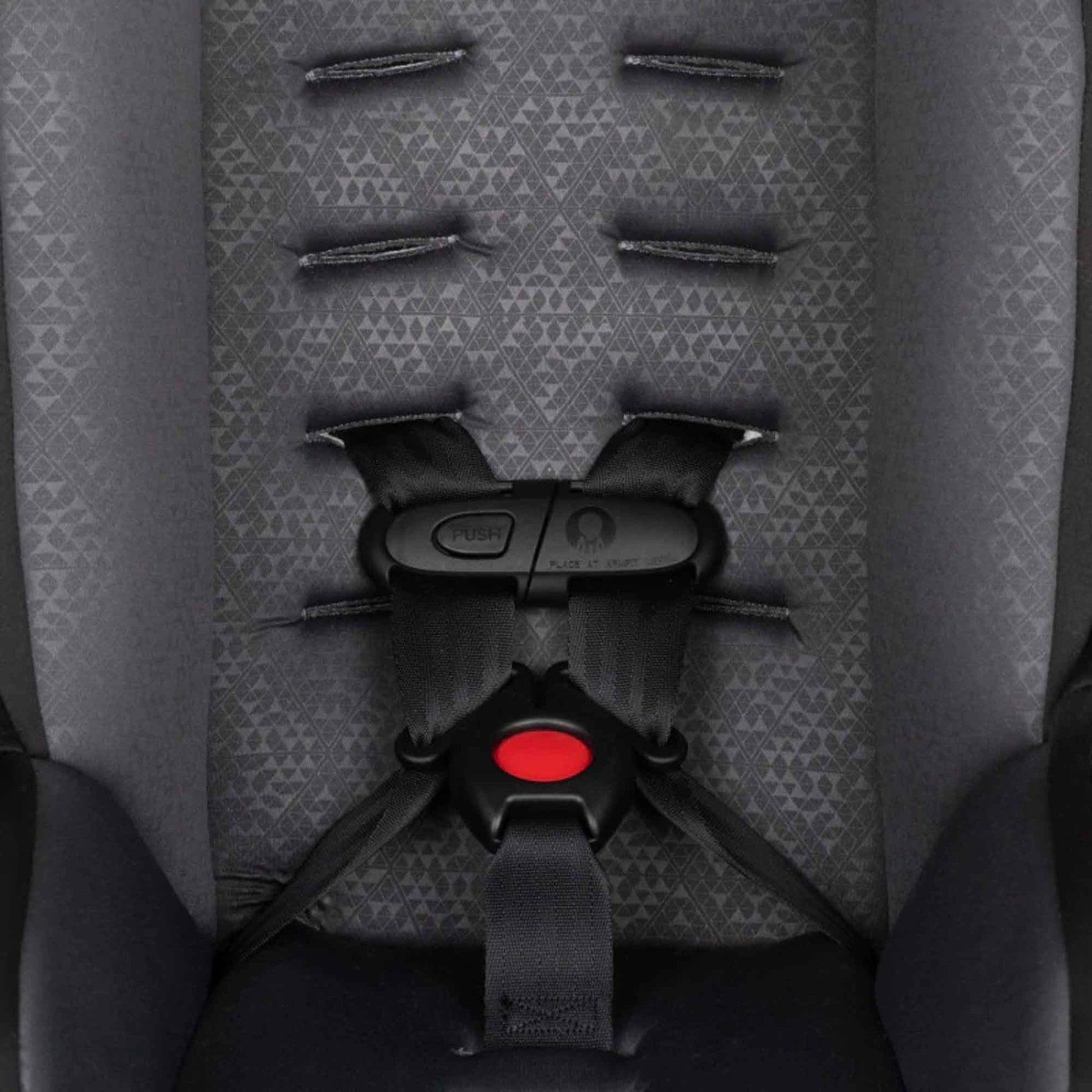 litemax 35 evenflo Evenflo LiteMax 35 Infant Car Seat – Swaddles Baby