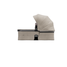 Load image into Gallery viewer, Joolz Hub + Bassinet
