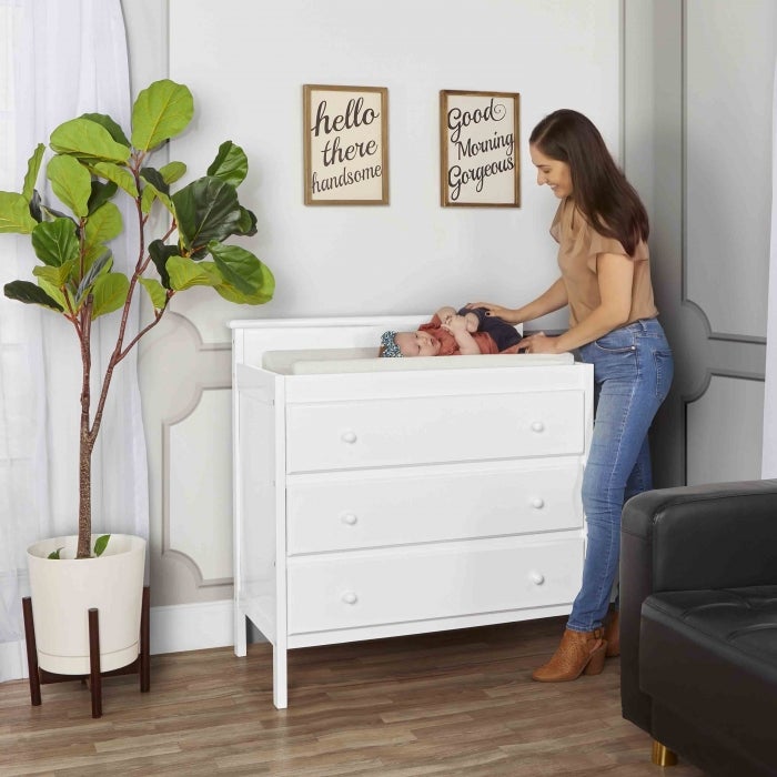 Dream On Me Mason Changing Table