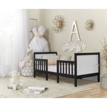 Load image into Gallery viewer, Dream On Me Hudson 3 In 1 Convertible Toddler Bed - Mega Babies
