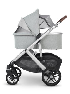 The UPPAbaby Vista V2 featured by Mega babies, provides full ventilation nets.