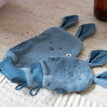 Load image into Gallery viewer, BIBS Kangaroo Bath Mitts
