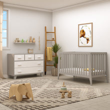 Load image into Gallery viewer, dadada Boston 3-in-1 Convertible Crib

