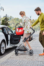Load image into Gallery viewer, Cybex Platinum Cloud Q Sensor Safe Infant Car Seat
