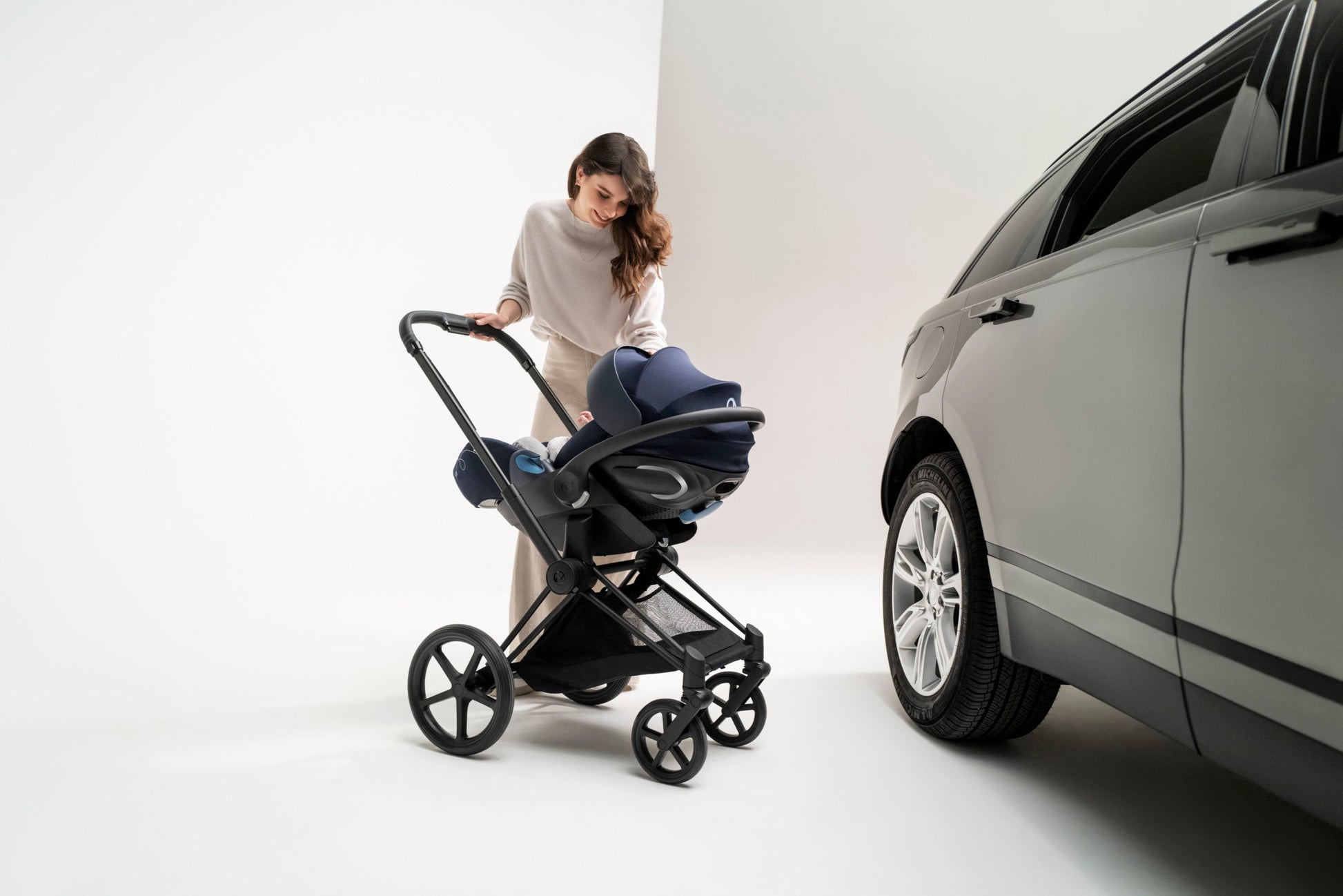 Cybex Cloud G Comfort Extend Infant Car Seat – Swaddles Baby