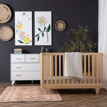 Load image into Gallery viewer, dadada Cambridge 3-in-1 Convertible Crib
