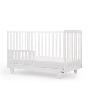 dadada Cambridge 3-in-1 Convertible Crib