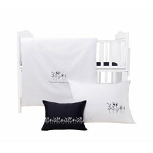 Load image into Gallery viewer, Mini Manilla 5-Piece Crib Linen Set
