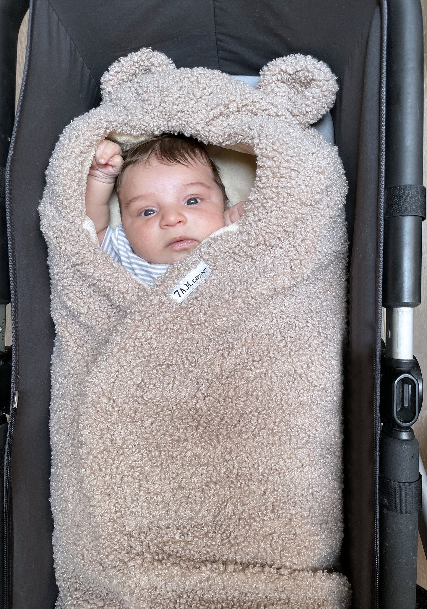 7 AM Nido Infant Wrap- Airy