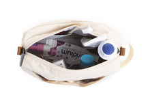 Load image into Gallery viewer, CHILDHOME MOMLIFE TOILETRY BAG
