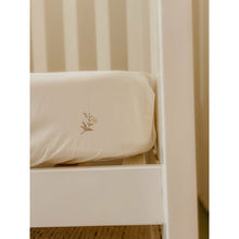 Load image into Gallery viewer, Mini Manilla 3-Piece Crib Linen Set
