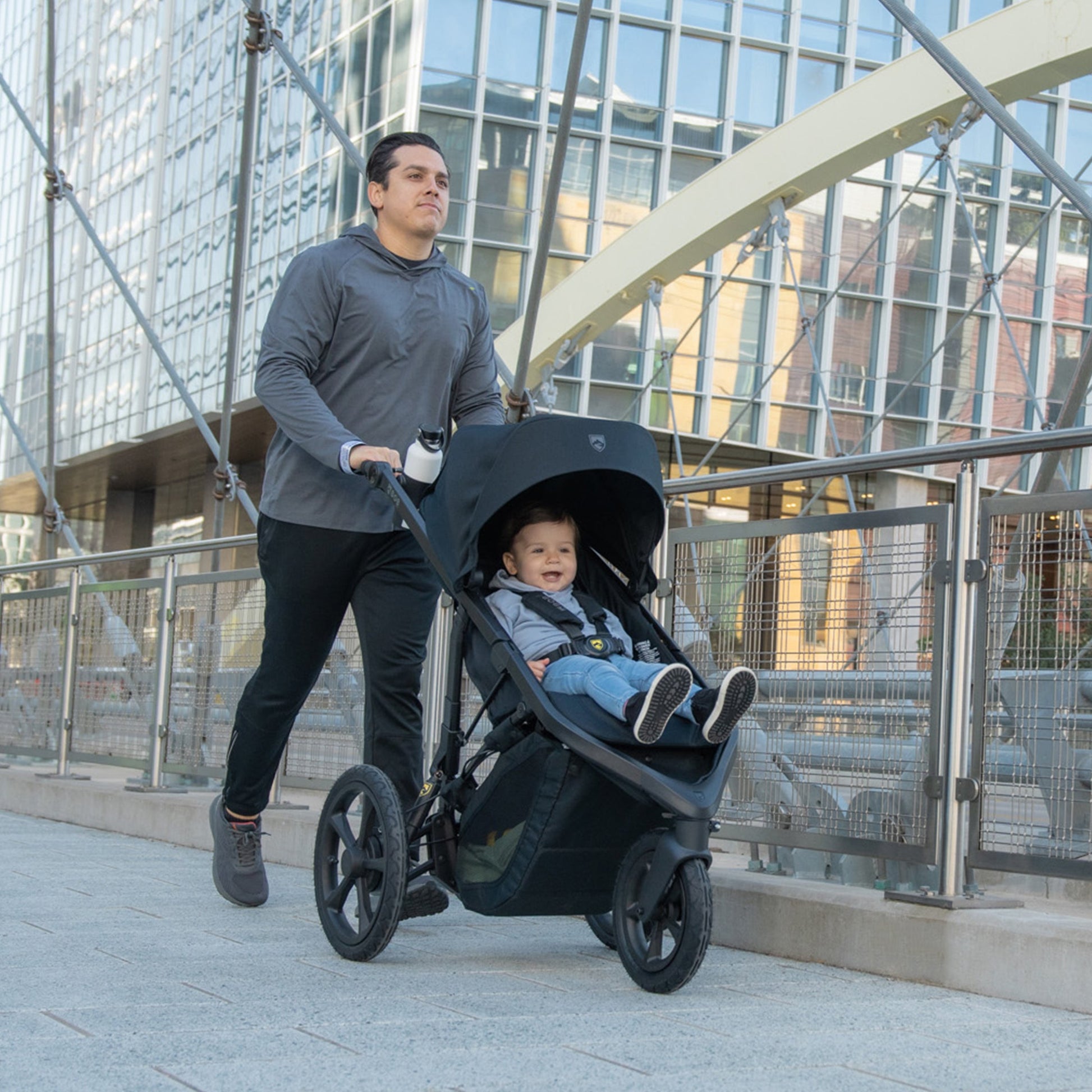bob stroller wayfinder BOB Gear Wayfinder Jogging Stroller