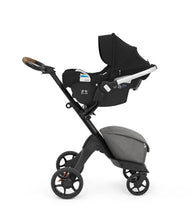 Load image into Gallery viewer, Stokke Pipa By Nuna Car Seat And Base
