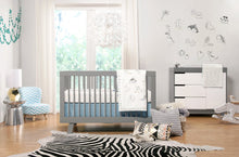 Load image into Gallery viewer, Babyletto Hudson 3-in-1 convertible crib with toddler bed conversion kit
