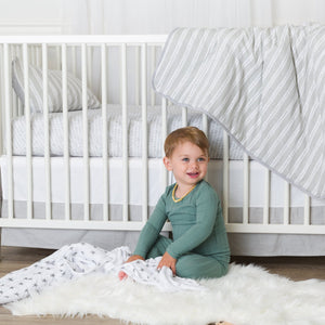 Ely's & Co. 4 Piece Baby Crib Set