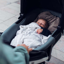 Load image into Gallery viewer, Thule Urban Glide 2 Bassinet
